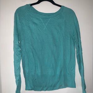 Basic long sleeve top